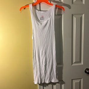 Hanes Tank Top TShirt New Size xl Pack of 5 Total